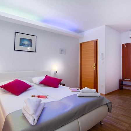 Villa Sveti Kriz Trogir Buitenkant foto