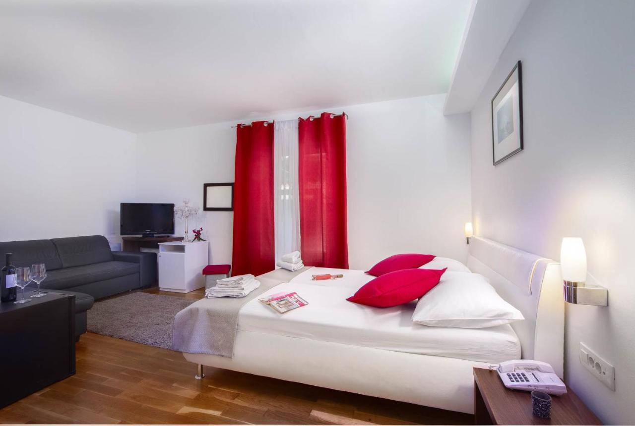 Villa Sveti Kriz Trogir Buitenkant foto