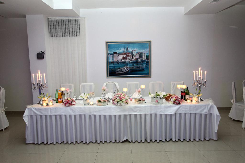 Villa Sveti Kriz Trogir Buitenkant foto