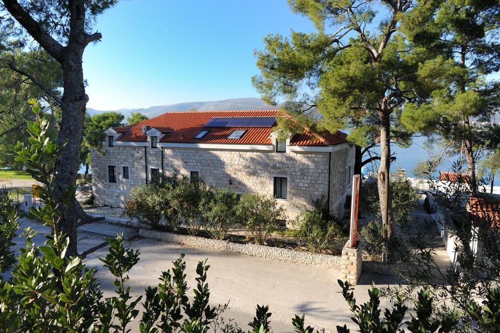 Villa Sveti Kriz Trogir Buitenkant foto